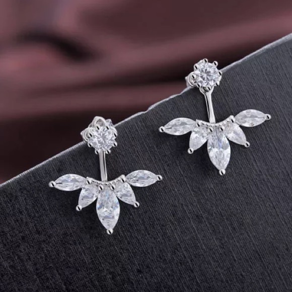 “Diamond Princess" Floral Unique Cute Stud Earring - Picture 11 of 14